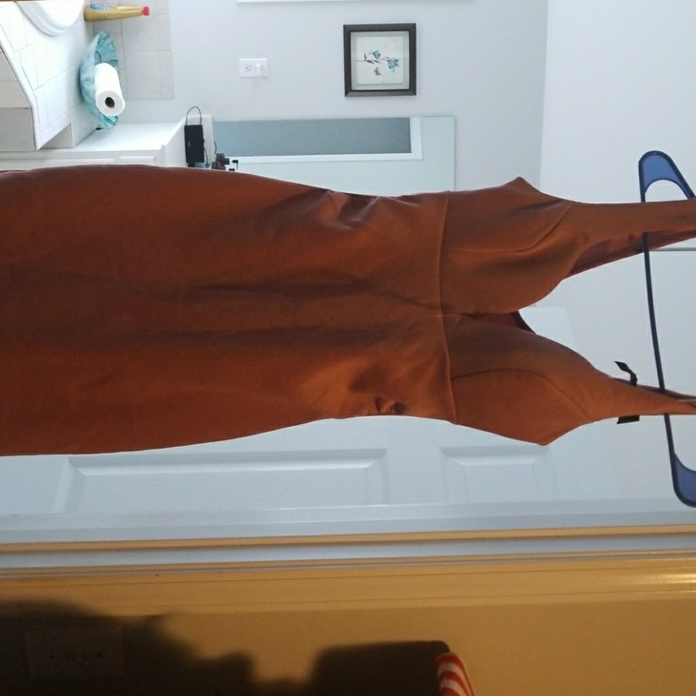 Dress - Picture 4 of 4